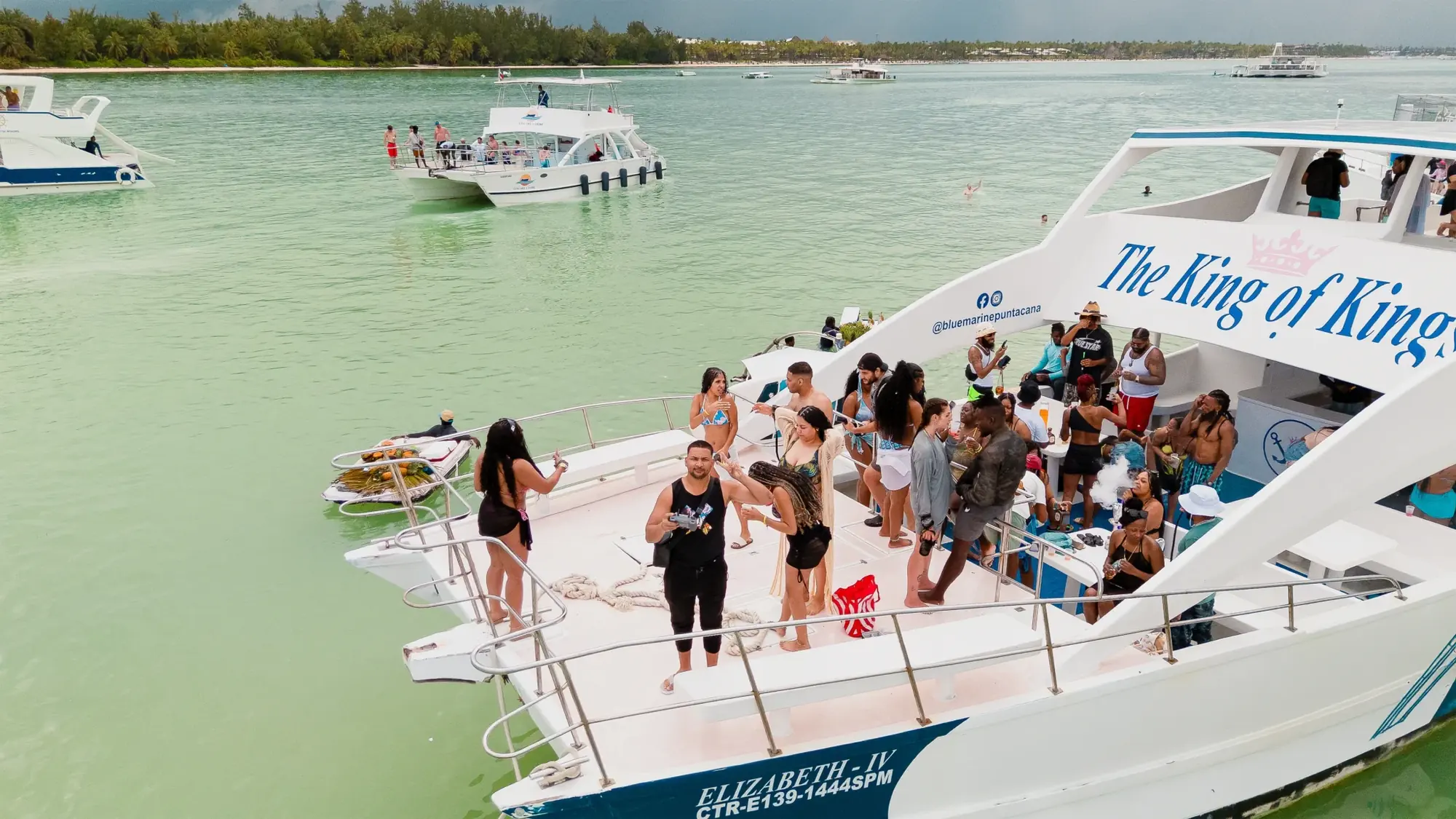 Fiesta en Barco